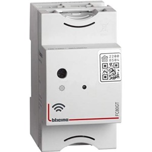 Bticino Wi-Fi FC80GT Gateway DIN Smart за дистанционно управление на осветление, щори, контакти и зарядни устройства, управлявани чрез контролния панел с приложението Home and Control with Voice