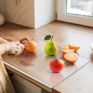 Gracenal Acrylic Chopping Board, Cutting Board, 43 x 33 cm, Large Chopping Board, Non-Slip with Lip, Chopping Board, Glass, Alternatives Kitchen Board, Transparent, Gift Kitchen Utensils, Kitchen