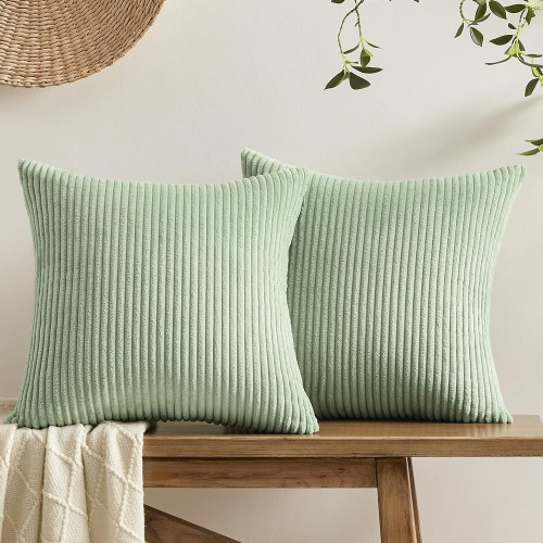 Softalker Cushion Cover, 50 x 50 cm, Green, Fluffy, 2 Pieces, Cushion Covers, Sofa Cushion Covers, Decorative Cushion, Couch Cushion Covers, Aesthetic Decoration for Sofa, Living Room, Bedroom, Bed,